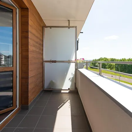 Lägenhet 3 Bedrooms Premium Bella Blue For 6 Guests With Ac And Free Out Side Parking *