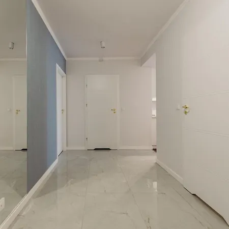 Lejlighed 3 Bedrooms Premium Bella Blue For 8 Guests With Ac And Free Out Side Parking *