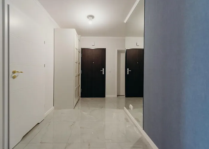 3 Bedrooms Premium Bella Blue For 6 Guests With Ac And Free Out Side Parking *