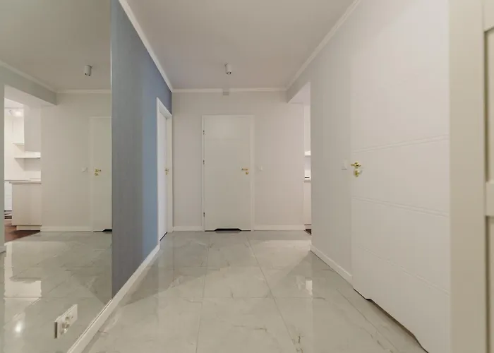 Apartman 3 Bedrooms Premium Bella Blue For 6 Guests With Ac And Free Out Side Parking *