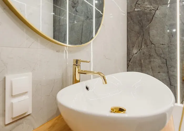 Apartman 3 Bedrooms Premium Bella Blue For 6 Guests With Ac And Free Out Side Parking