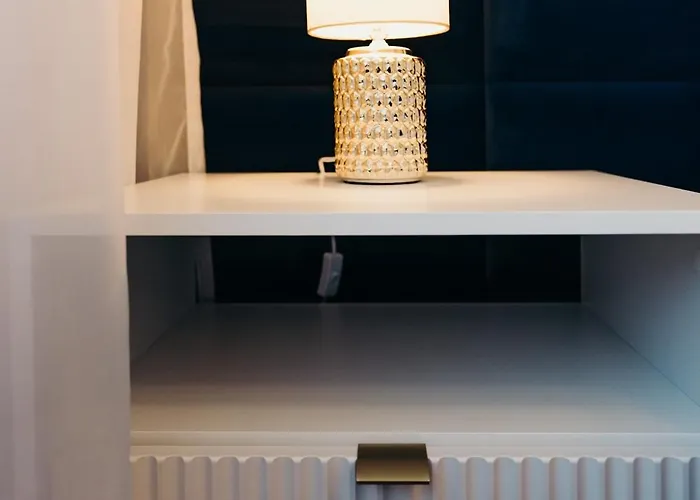 Lägenhet 3 Bedrooms Premium Bella Blue For 6 Guests With Ac And Free Out Side Parking